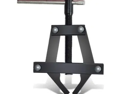 Universal manual chain tensioner tool for precise chain installation and adjustment.